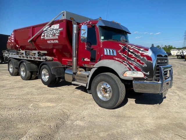 2015 Mack Tri Axle Spiff Stone Slinger