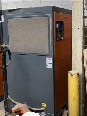 2017 DV Systems – “H40” Rotary Screw Air Compressor