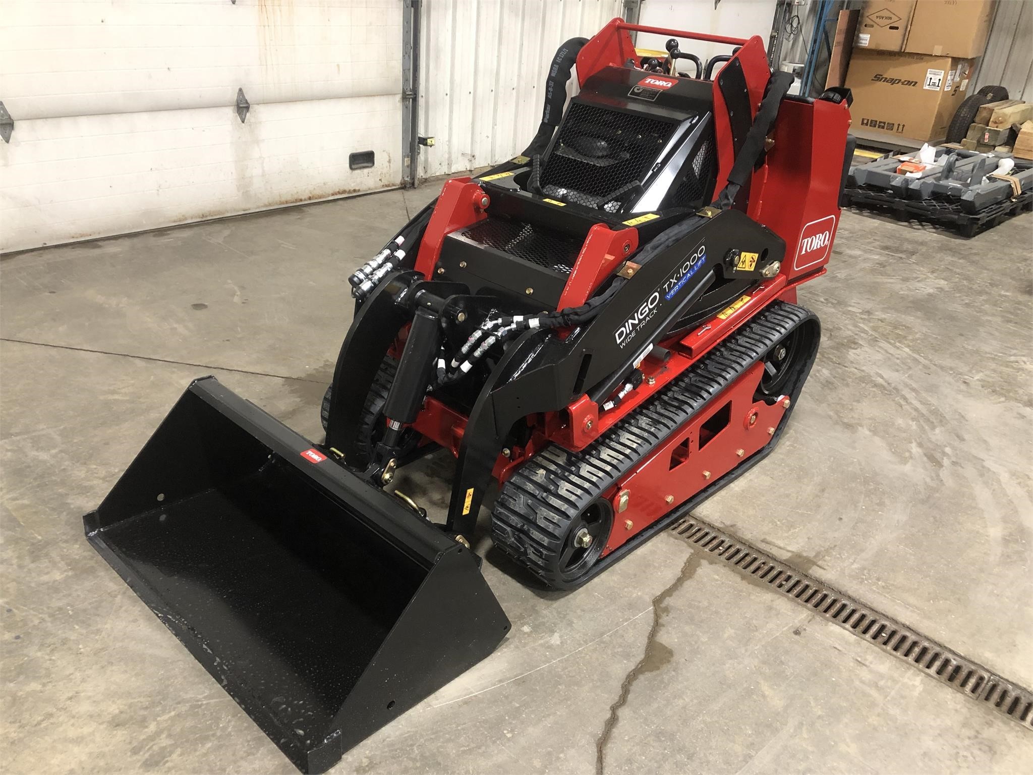 2019 Toro Dingo TX1000 Tracked Skid Steer